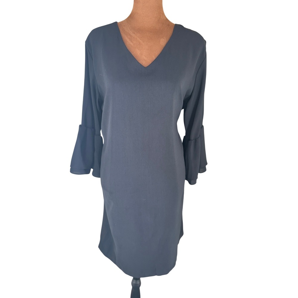 Aranoy Black Bell Sleeve Shift Dress Women's L 12–14 V-Neck Minimalist‎ EUC LBD